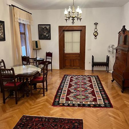 Apartamento Casa Livia Braşov Exterior foto